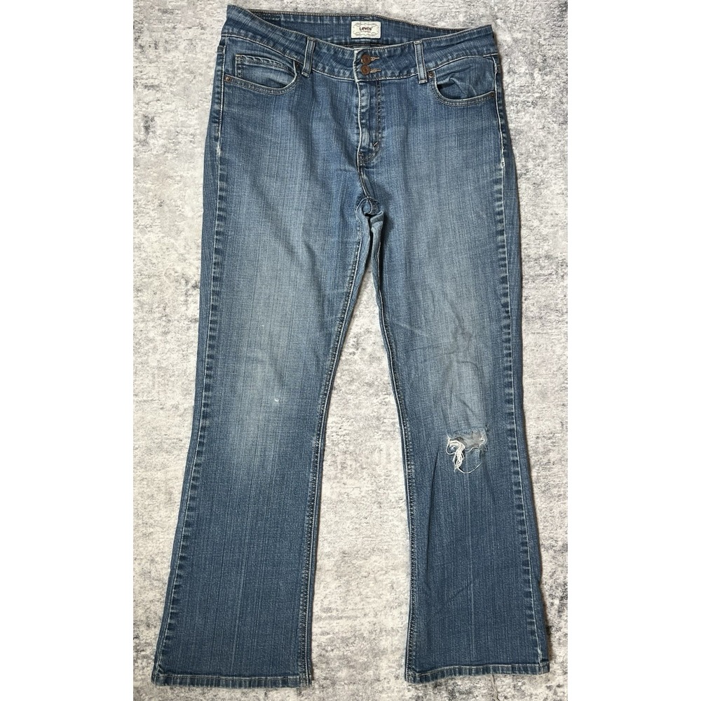 Levis 526 Slender Boot Cut Womens 34x31 Blue Denim Medium Wash Stretch Western